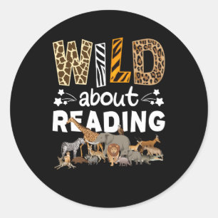 Sticker Rond Wild About Reading Books And Bookworm Library