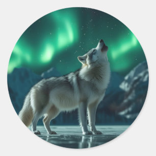 Sticker Rond Wolf Howling Under the Northern Lights