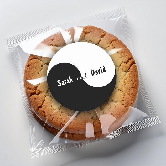 Sticker Rond Yin Yang Noir & Blanc Mariée & Noms de chambre Mar