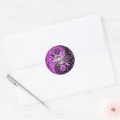 Sticker Rond Yin Yang Roses, violet et noir (Enveloppe)