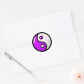 Sticker Rond Yin Yang violet brillant en équilibre (Enveloppe)
