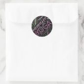 Sticker Rond Yoga Word Cloud Plum/Green ID254 (Sac)
