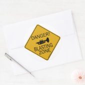 Sticker Rond Zone de projection de danger (Enveloppe)