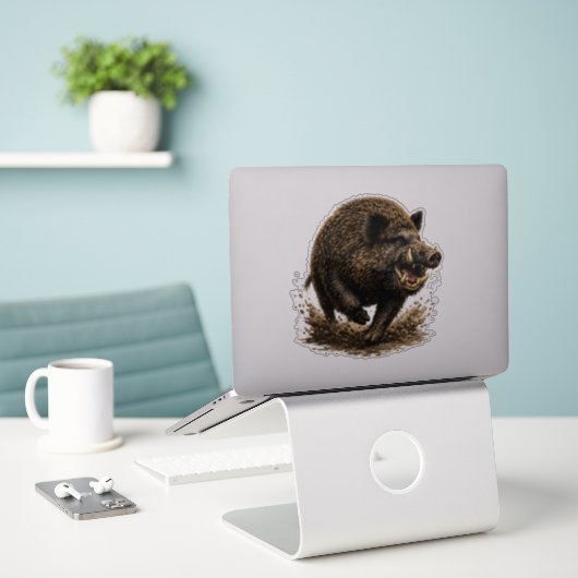 Sticker Sanglier (Ordinateur portable sur le bureau)
