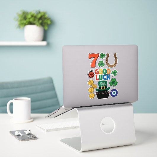 Sticker Sarcastic black cat and Lucky charms (Ordinateur portable sur le bureau)