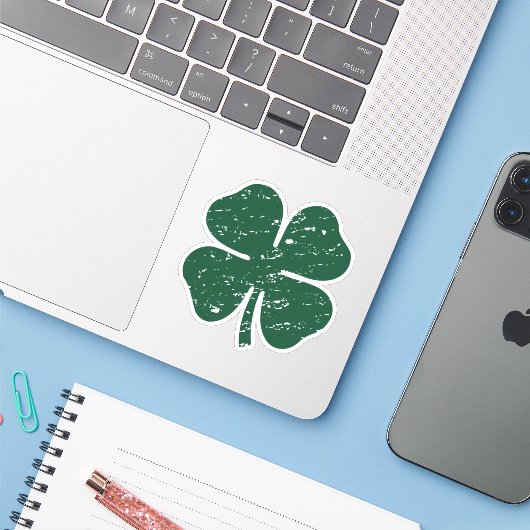 Sticker shamrock (Ordinateur portable avec iPhone)