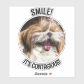 Sticker Shihtzu riant sourire c'est un texte de coutume co (Feuille)