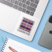 Sticker Tartan mauve, or et bleu (Ordinateur portable avec iPhone)