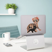 Sticker Tiger petit chaton chaton mignon look métallique d (Ordinateur portable sur le bureau)