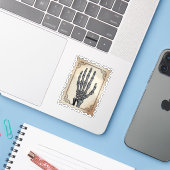 Sticker Timbre-poste Halloween Main de squelette vintage (Ordinateur portable avec iPhone)