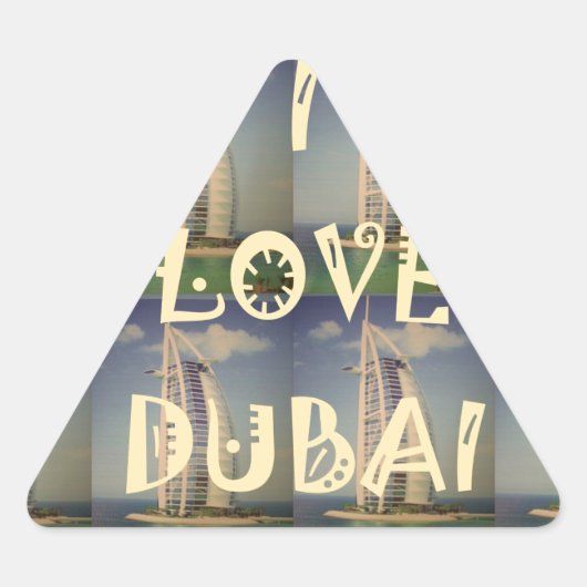 Sticker Triangulaire Iconic Dubai : "I Love Dubai" Vector Graphisme (Devant)