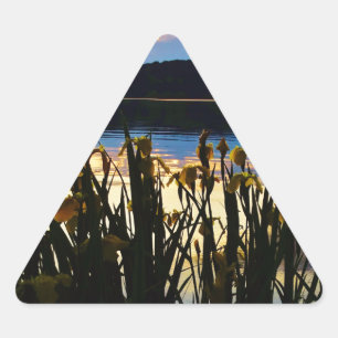 Sticker Triangulaire Iris jaunes sur la rive du lac Arrowhead