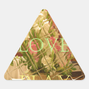 Sticker Triangulaire Mangez Love Play Flowers pour toute belle saison o
