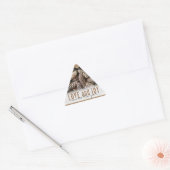 Sticker Triangulaire Rustic Holiday Love and Joy Pine Cone (Enveloppe)