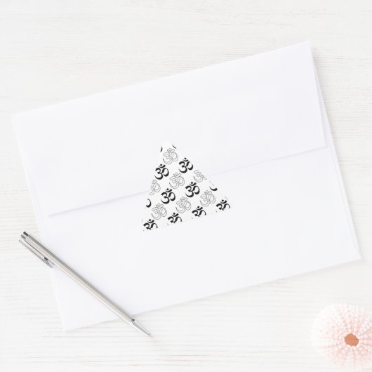 Sticker Triangulaire Symbole Om, Aum (Enveloppe)