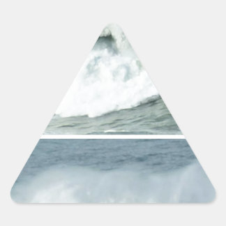 STICKER TRIANGULAIRE VAGUES À HAUTE MARÉE - PLAGES DE L'OCÉAN