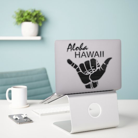 Sticker TRIBAL SHAKA (HANG LOOSE) - ALOHA HAWAII Blk (Ordinateur portable sur le bureau)