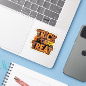 Sticker Trick or Treat halloween (Ordinateur portable avec iPhone)