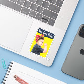 Sticker Tu As Ce Bébé (Ordinateur portable avec iPhone)