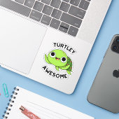 Sticker Turtley Awesome Drôle Turtle Pun (Ordinateur portable avec iPhone)