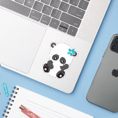 Sticker Un panda mignon (Ordinateur portable avec iPhone)