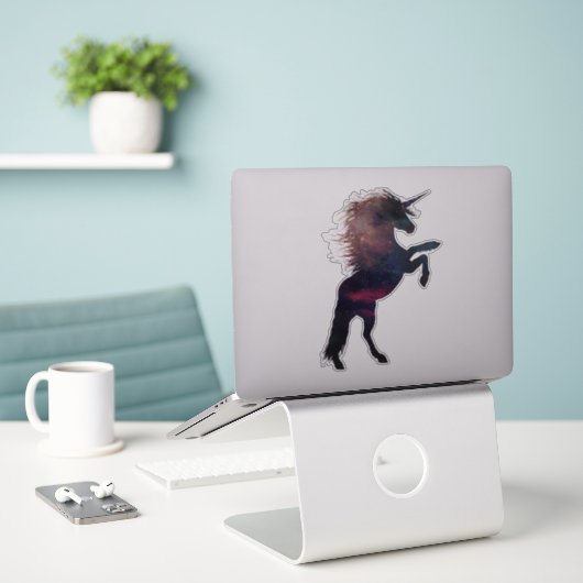 Sticker Unicorne de l'espace magique (Ordinateur portable sur le bureau)