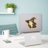 Sticker Vintage Halloween sorcière saison Éffrayante (Ordinateur portable sur le bureau)