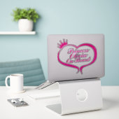 Sticker Voiture "Princess On Board" (Ordinateur portable sur le bureau)