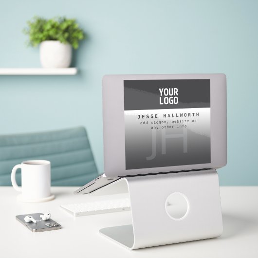 Sticker Votre logo, nom commercial et monogramme (Ordinateur portable sur le bureau)