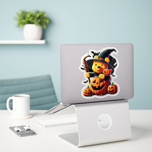 Sticker Winnie l'Ooh (Ordinateur portable sur le bureau)