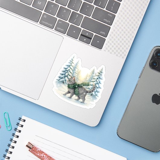 Sticker Winter Wonderland Cat Snowy Forest Scarf Christmas (Ordinateur portable avec iPhone)