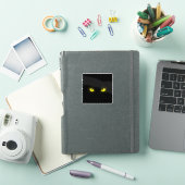 Sticker Yeux de chat brillants dans l'obscurité - Hallowee (Couverture iPad)
