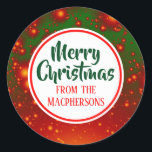 Stickers Festive Fractal Christmas (Cercle rouge)<br><div class="desc">Sticker étiquettes cadeau de vacances avec un arrière - plan fractal festif rouge et vert. L'accueil "Joyeux Noël" et la famille dont il est issu peuvent être changés.</div>