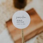 Stickers moderne chic noir et blanc S'more Love<br><div class="desc">Ces autocollants d'amour en noir et blanc moderne sont parfaits pour une simple réception de mariage. Le design boho minimaliste présente une typographie bohème rustique unique et élégante dans un noir et blanc épuré minimal. Personnalisez les étiquettes autocollants avec vos noms, et la date. Ces autocollants peuvent être utilisés comme...</div>