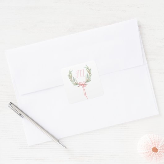 Stickers Monogramme rose initial Laurel Crest (Enveloppe)