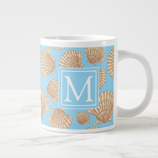 stijl Seashell Patroon | Voeg je Initiaal toe Grote Koffiekop (Rechts)