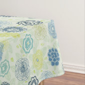 Stijlvol bloempatroon met schattige bloemen tafelkleed (Voorbeeld)