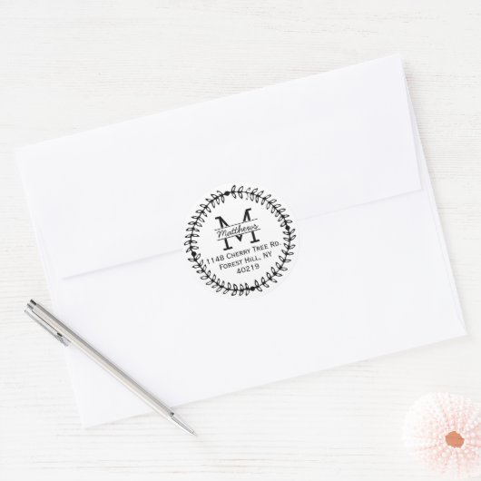 Stijlvol Floral Wreated Custom Monogram Ronde Sticker (Envelop)