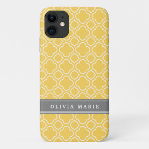 Stijlvol geel Quatrefoliepatroon met naam iPhone 11 Hoesje