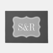 Stijlvol grijs en wit monogram welkom deur mat (Voorkant)