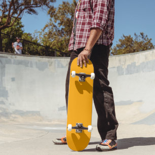 Stijlvol massief Sinaasappel skateboard ideaal voo