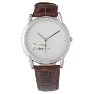 Stijlvol minimalistisch tekstontwerp op wit horloge