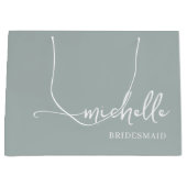 Stijlvol Sage Groen Chic Monogram Script Groot Cadeauzakje (Voorkant)