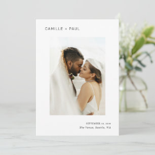 Stijlvol zwart-wit foto minimalistische trouwdag save the date