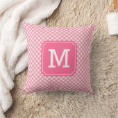 Stijlvolle Baby Pink Gingham naam Monogram Kussen (Deken)