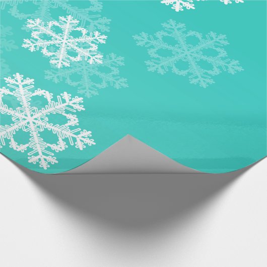Stijlvolle blauwe sneeuwvlokken Modern kerstpatroo Cadeaupapier (Hoek)