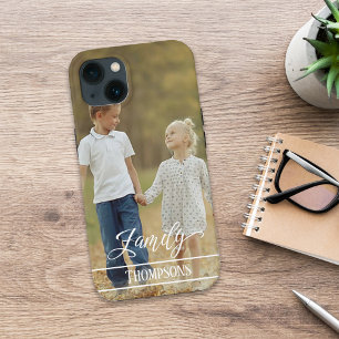 Stijlvolle foto van de moderne familie iPhone 13 hoesje