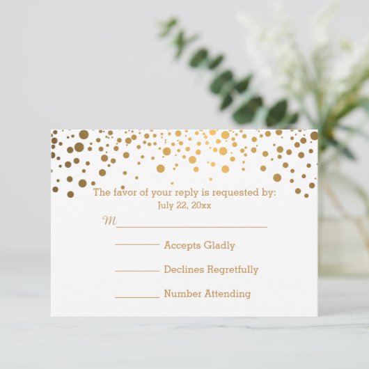 Stijlvolle Gold Confetti Stippen | wit RSVP Kaartje (Staand voorkant)