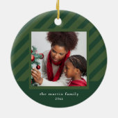 Stijlvolle Groene Streep Eenvoudige Foto Kerstmis Keramisch Ornament (Achterkant)