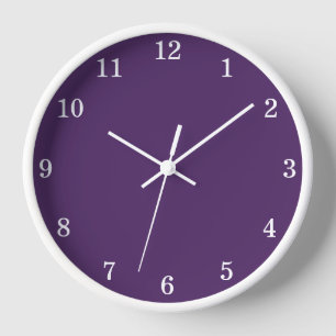 Stijlvolle Minimalistische Donkerpaarse Wandklok